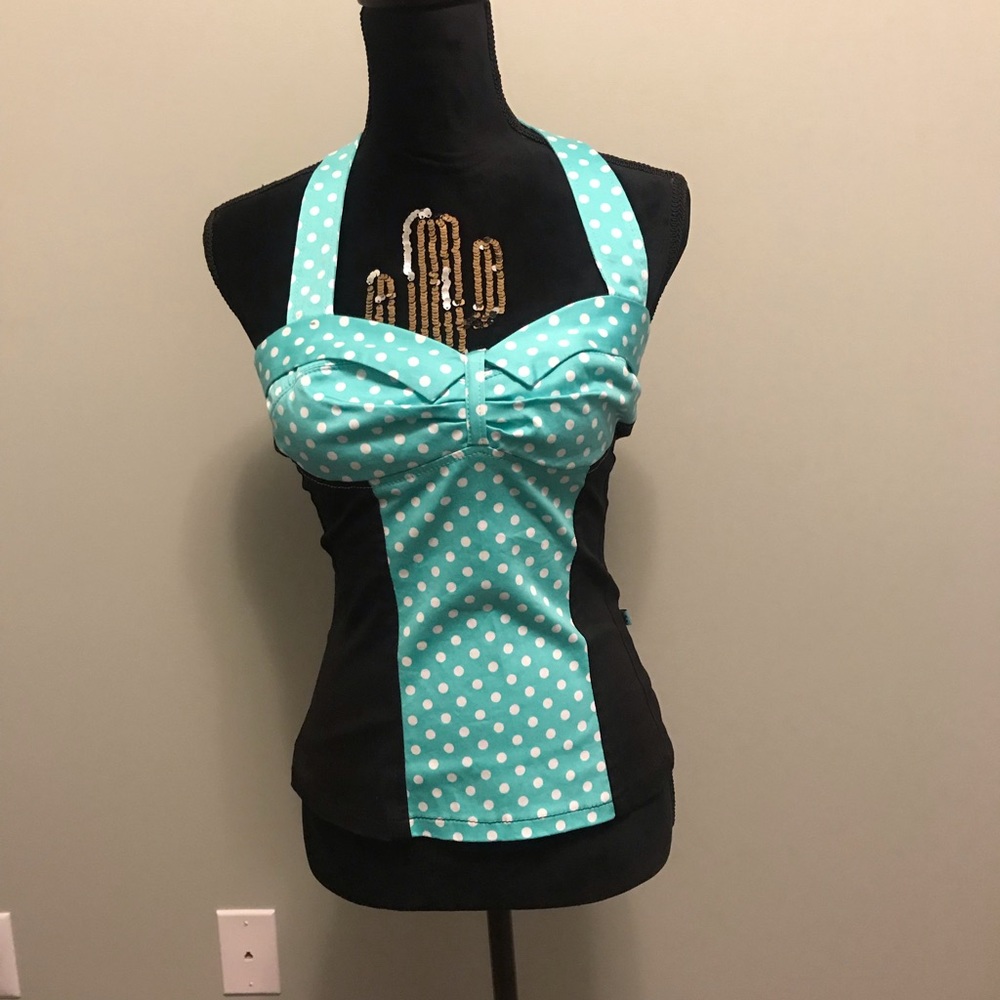 Halter top